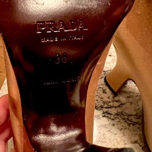 Vintage Prada Shoes size 36. Never worn.